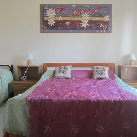 Hotel Eliseo 2*