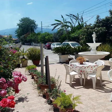 Eliseo Hotel 2*