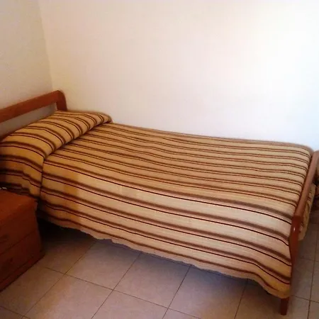 Eliseo Hotel 2*