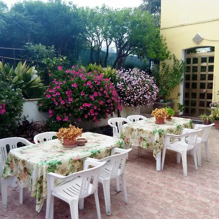 Eliseo 2* Giardini Naxos