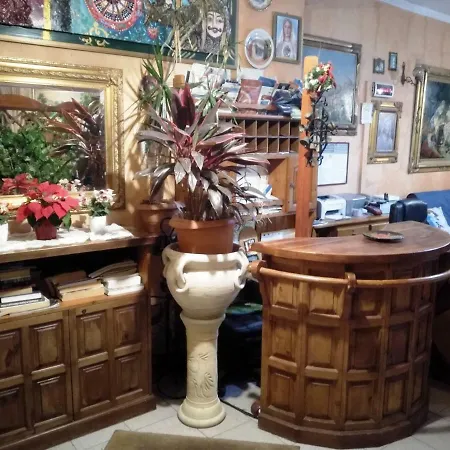 Eliseo 2* Giardini Naxos