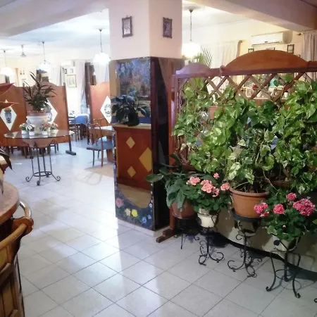 Hotel Eliseo 2*