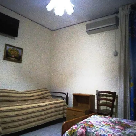 Hotel Eliseo 2*